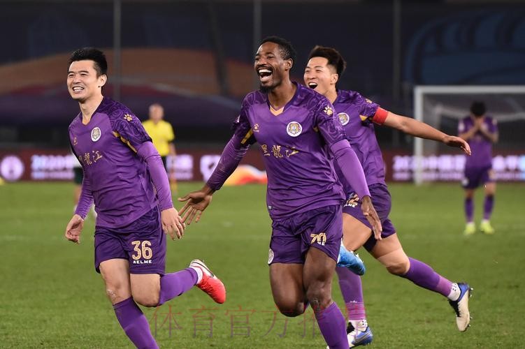 2020中甲专刊： 第二十六期《援鄂医疗队里有个黑龙江FC球迷》